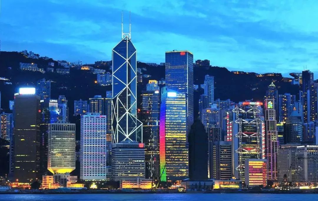 香港夜色街头剪影